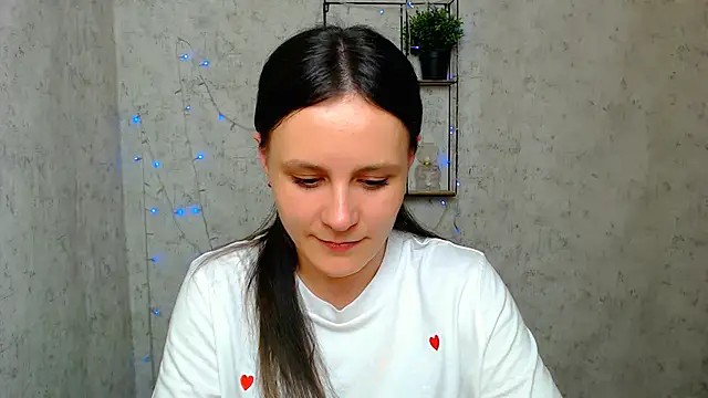 ValeriaHeart  online show from 03.13.25