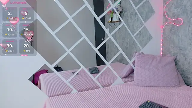 Rachel new20 online show from 10.27.25