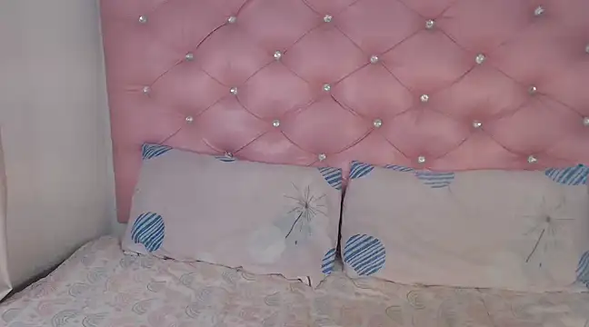 NikkyDangerr online show from 02.21.25