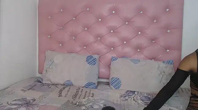 NikkyDangerr online show from 03.05.25