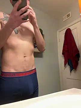 Snapshot of Codybugs0206 chatting on 02.15.25 Codybugs0206 online show from 02.15.25