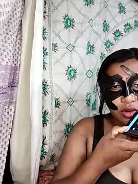 monekhan123 online show from 02.25.25