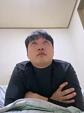 offwhite777 online show from 01.31.25