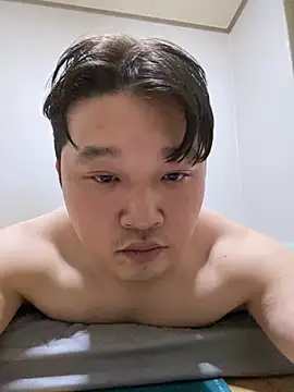 offwhite777 online show from 02.23.25