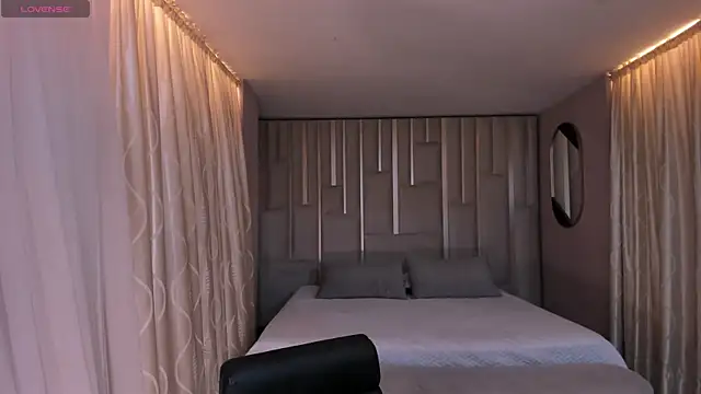 BeccaBaxter online show from 02.28.25