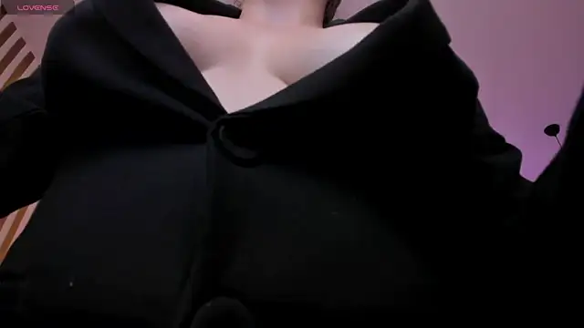 BeccaBaxter online show from 09.26.25