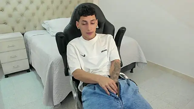 JhoanLeandro online show from 09.20.25