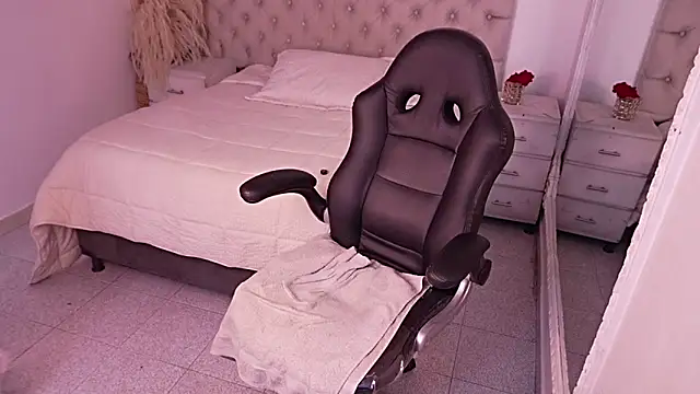 JhoanLeandro online show from 04.06.26