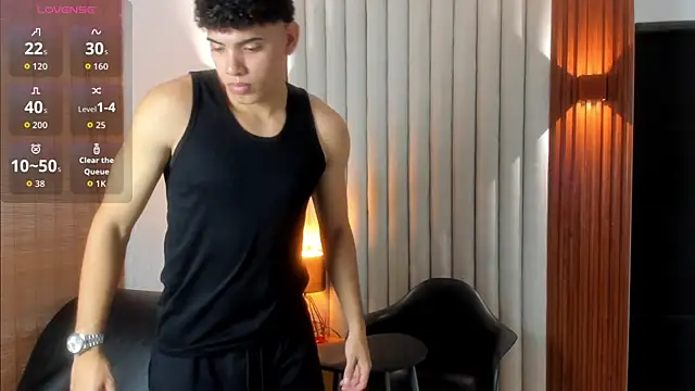 Snapshot of Justin_mack chatting on 10.08.25 Justin mack online show from 10.08.25