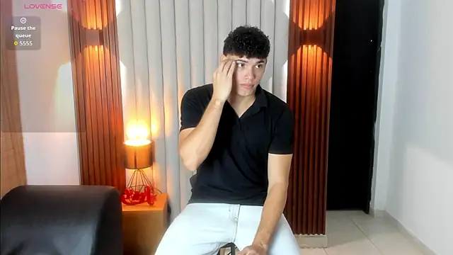 Snapshot of Justin_mack chatting on 10.09.25 Justin mack online show from 10.09.25