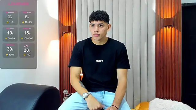 Snapshot of Justin_mack chatting on 11.29.25 Justin mack online show from 11.29.25