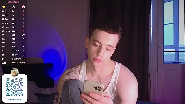 Snapshot of VincentSmith02 chatting on 02.03.25 VincentSmith02 online show from 02.03.25