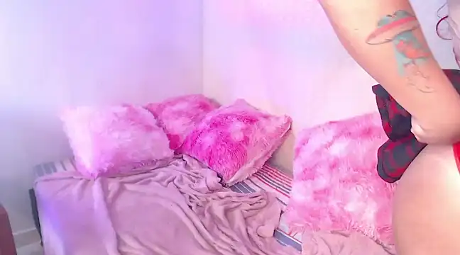 EstefyTabbo online show from 02.02.25