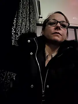 Fuxy-love69 online show from 01.06.26