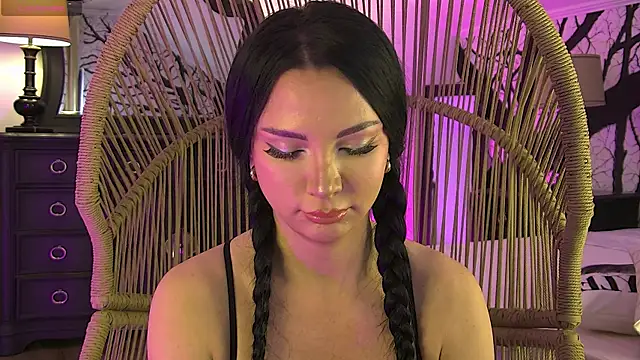 Amber Luna online show from 03.16.25