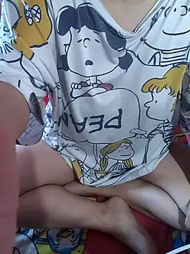 Snapshot of yanyan-aa chatting on 02.25.25 yanyan-aa online show from 02.25.25