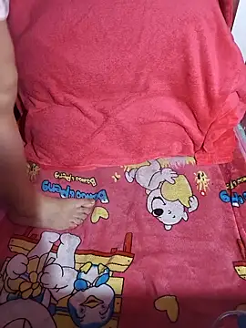 Snapshot of yanyan-aa chatting on 02.25.25 yanyan-aa online show from 02.25.25