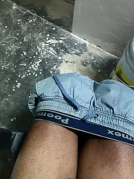 Snapshot of omni_333 chatting on 02.05.26 omni 333 online show from 02.05.26