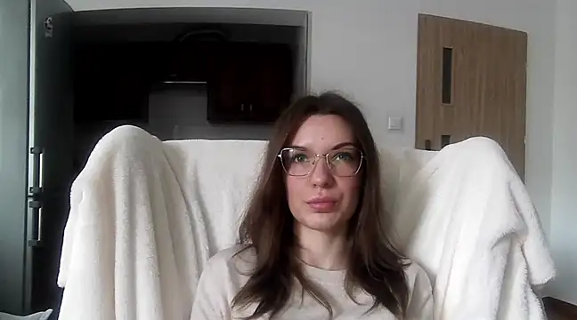 Snapshot of aurora_lust chatting on 02.24.25 aurora lust online show from 02.24.25