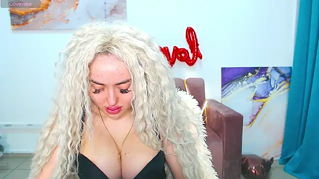 MissisCaty online show from 02.24.25