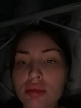 Snapshot of Lora_Rosee chatting on 03.04.25 Lora Rosee online show from 03.04.25