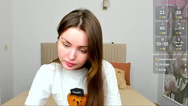 Snapshot of Lora_Rosee chatting on 03.05.25 Lora Rosee online show from 03.05.25