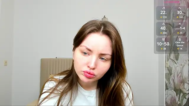 Snapshot of Lora_Rosee chatting on 03.06.25 Lora Rosee online show from 03.06.25