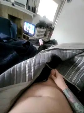 Snapshot of tylergage666 chatting on 02.19.25 tylergage666 online show from 02.19.25