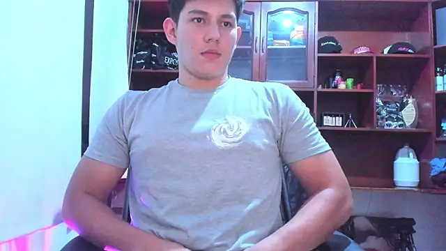 JamesCr  online show from 02.04.25