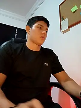 JamesCr  online show from 03.21.25