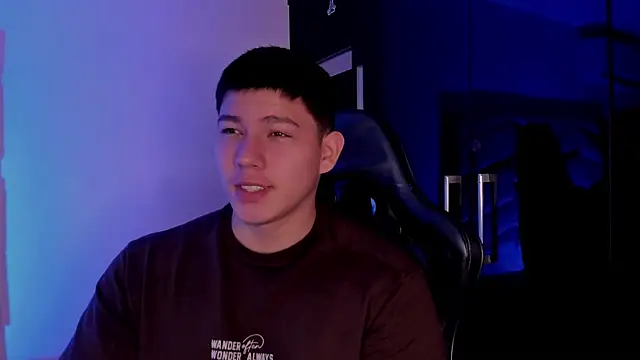 JamesCr  online show from 09.19.25