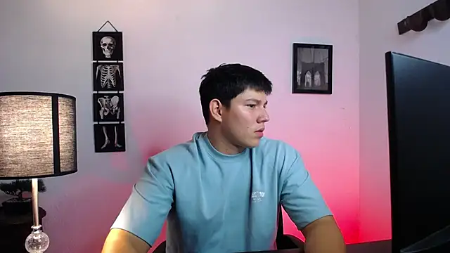 JamesCr  online show from 10.21.25