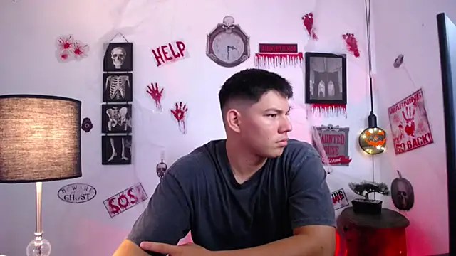 JamesCr  online show from 10.27.25