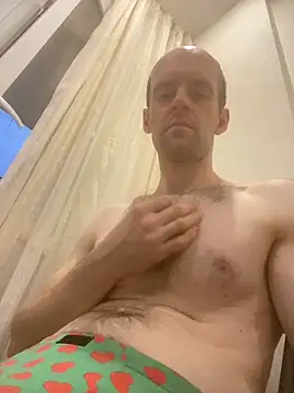 Snapshot of LynnAhNight chatting on 09.09.25 LynnAhNight online show from 09.09.25