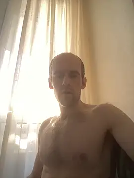 Snapshot of LynnAhNight chatting on 09.27.25 LynnAhNight online show from 09.27.25