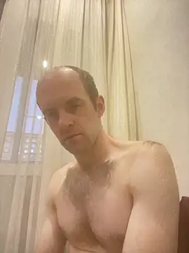 Snapshot of LynnAhNight chatting on 10.01.25 LynnAhNight online show from 10.01.25