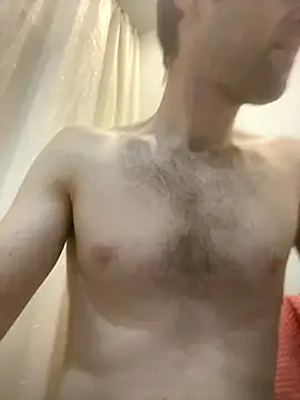 Snapshot of LynnAhNight chatting on 10.23.25 LynnAhNight online show from 10.23.25