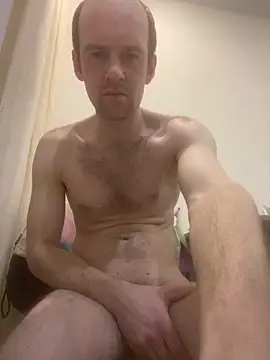 Snapshot of LynnAhNight chatting on 01.07.26 LynnAhNight online show from 01.07.26