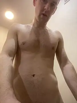 Snapshot of LynnAhNight chatting on 02.02.26 LynnAhNight online show from 02.02.26