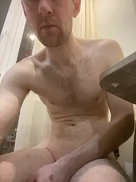 Snapshot of LynnAhNight chatting on 02.09.26 LynnAhNight online show from 02.09.26