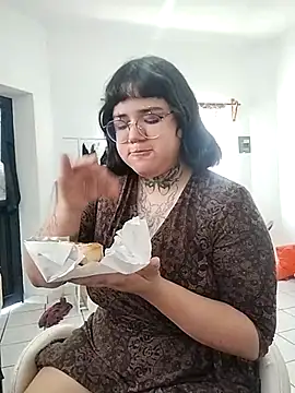 xomimuka online show from 03.21.25