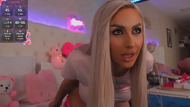 Snapshot of KarlaBart chatting on 02.26.26 KarlaBart online show from 02.26.26