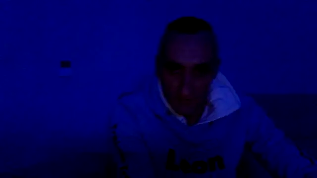 ANGELSANTAMARIA- online show from 11.26.25