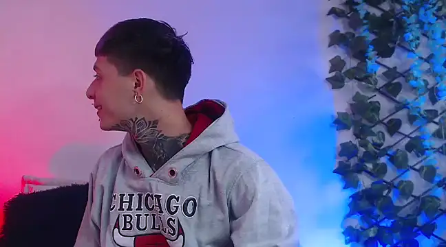 7 Saturno 7 online show from 02.12.25