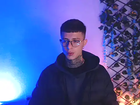 7 Saturno 7 online show from 03.07.25