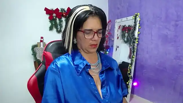 sarasmith3 online show from 12.19.25