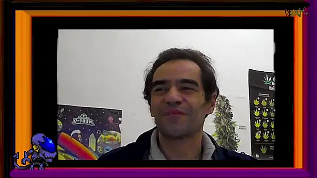 Snapshot of ReyDeBotones chatting on 03.17.25 ReyDeBotones online show from 03.17.25