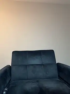 Snapshot of IndigoMystique chatting on 11.20.25 IndigoMystique online show from 11.20.25