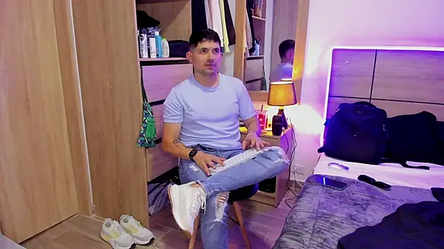 Snapshot of ILoveNYStyle chatting on 03.15.25 ILoveNYStyle online show from 03.15.25