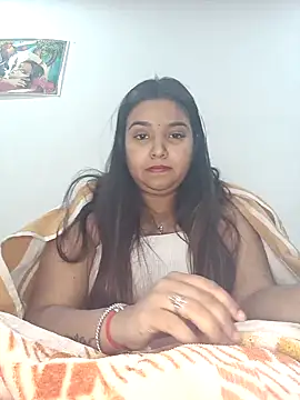 Snapshot of RAYI_01 chatting on 02.07.25 RAYI 01 online show from 02.07.25